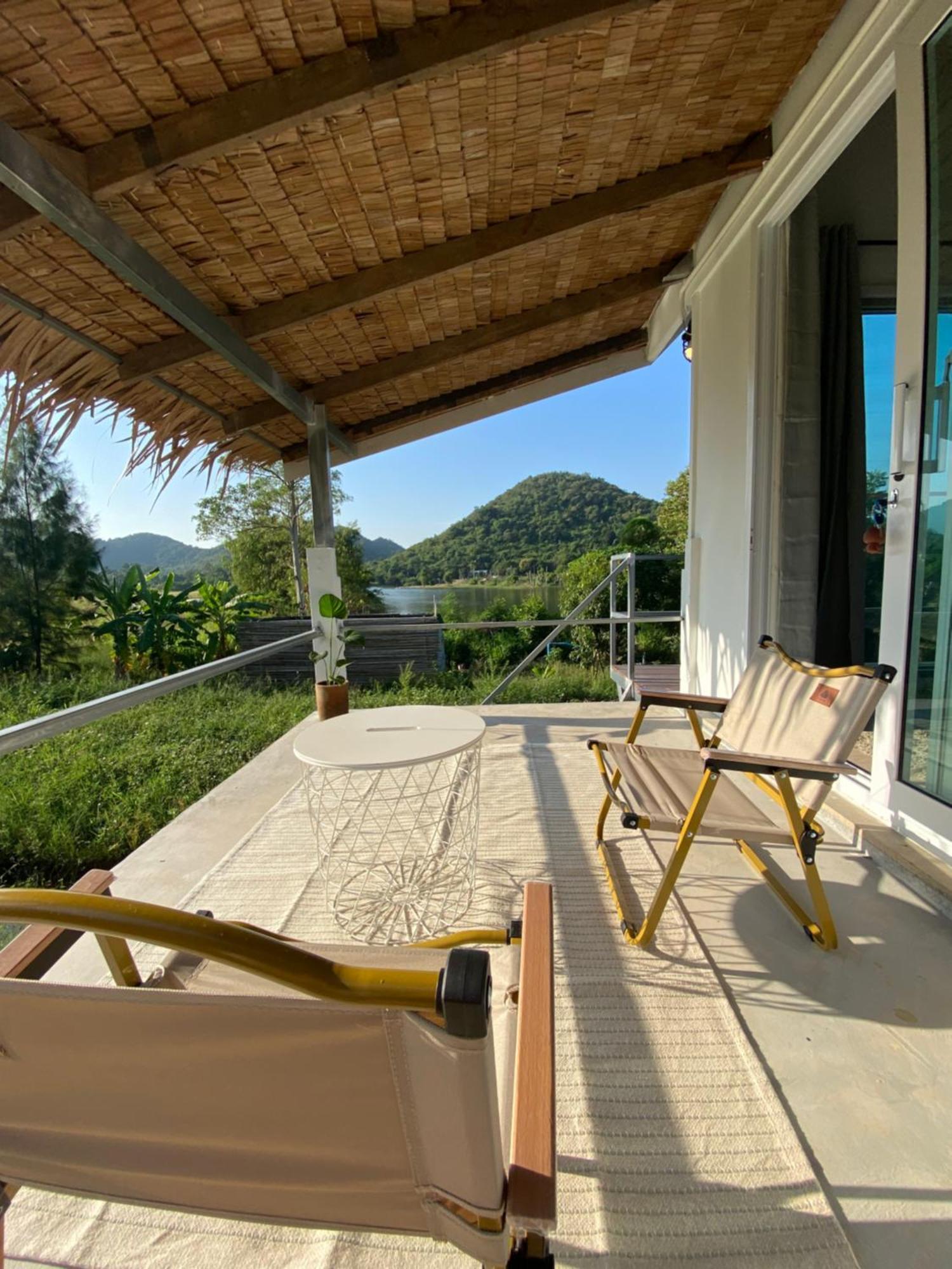 Royal Mountain View Villa Ratchaburi Exterior photo