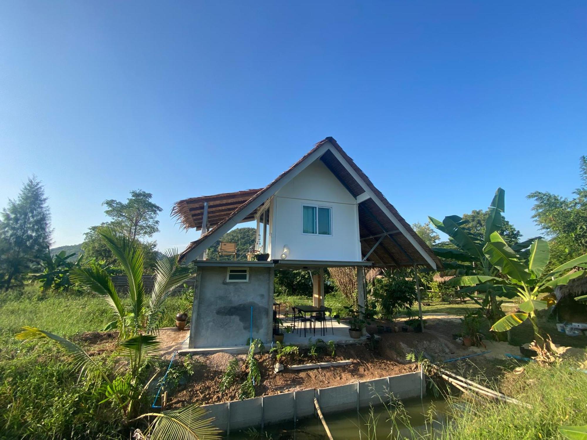 Royal Mountain View Villa Ratchaburi Exterior photo